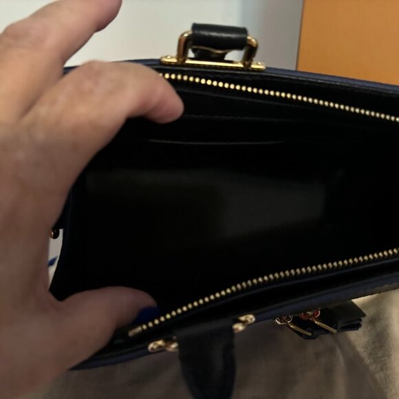 RARE Louis Vuitton Sully Tote Monogram Empreinte Leather PM - Black - Picture 10 of 16